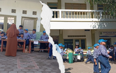 Gelar Karya P5RA, Siswa MI Annur Tunjukkan Kreasi Jajanan Tradisional Rasa Modern